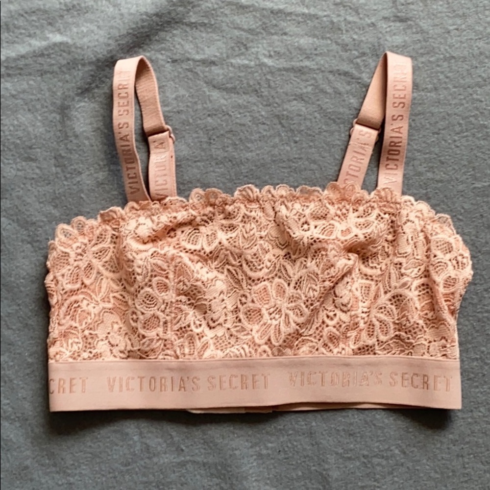 NWT Victoria's Secret Lace Bralette